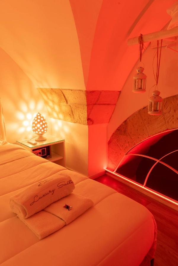 לצ'ה Cadelli Luxury Suite & Apartments מראה חיצוני תמונה