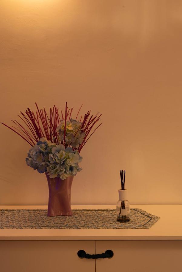 לצ'ה Cadelli Luxury Suite & Apartments מראה חיצוני תמונה