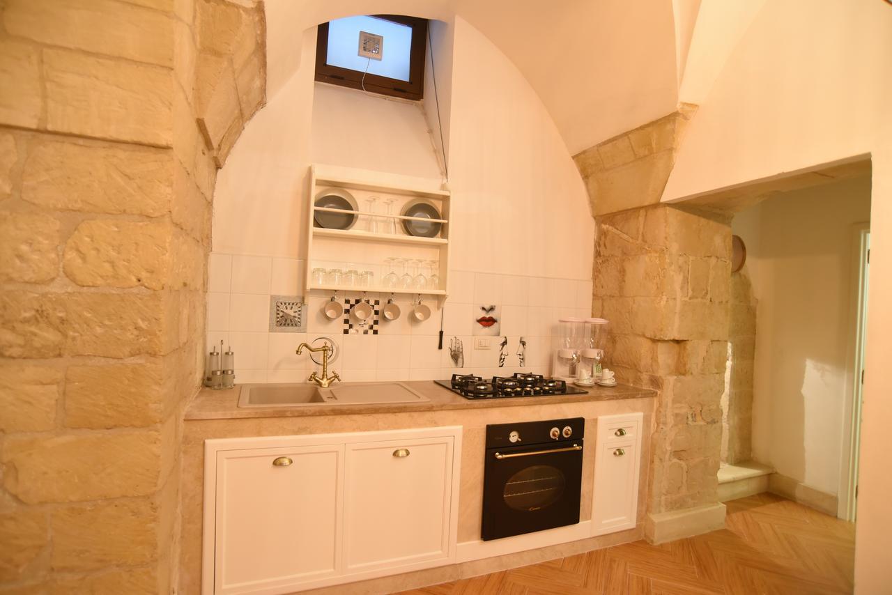 לצ'ה Cadelli Luxury Suite & Apartments מראה חיצוני תמונה